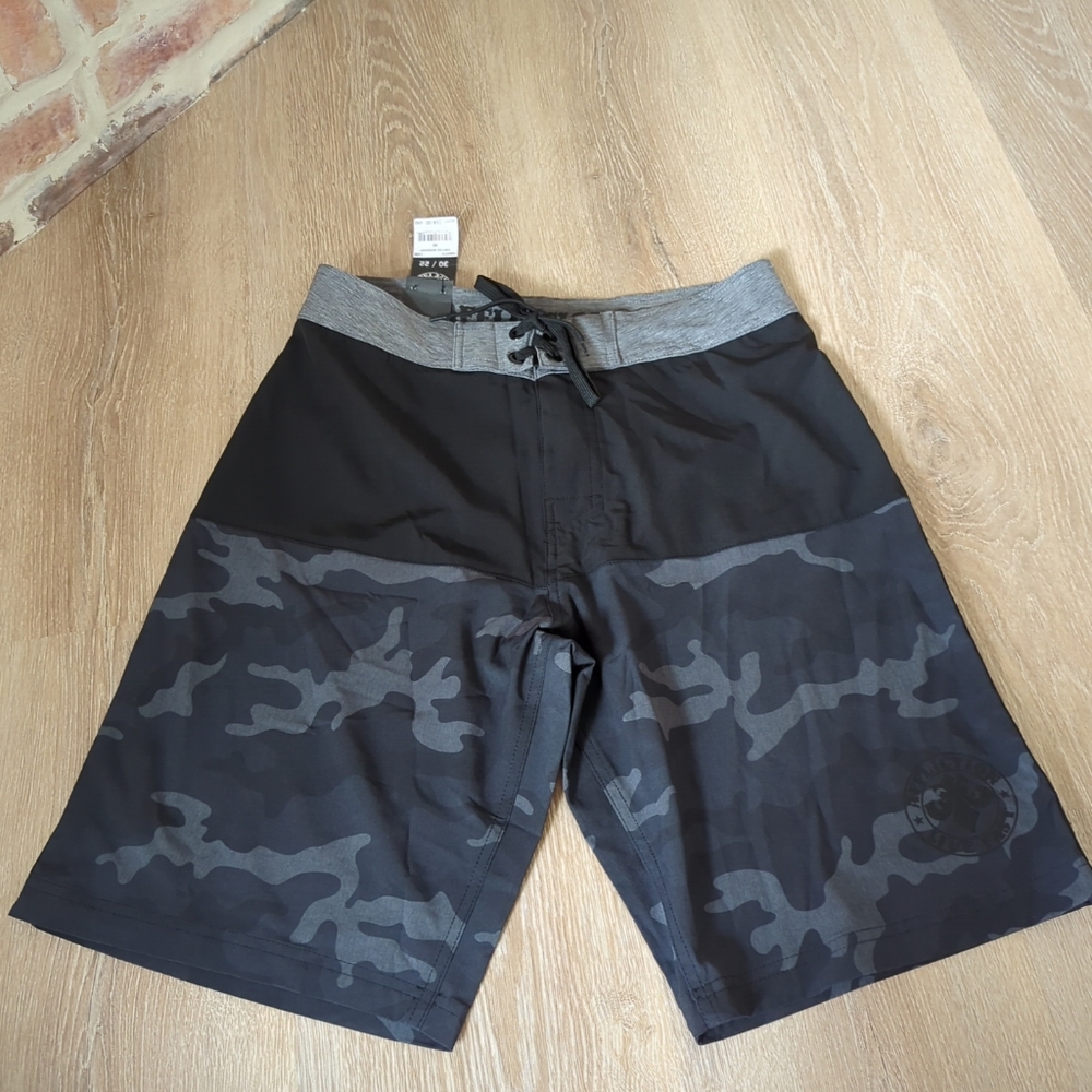 Affliction Board Shorts Mens 30 Black Grey Digital Camo Patches Drawstring  Swim